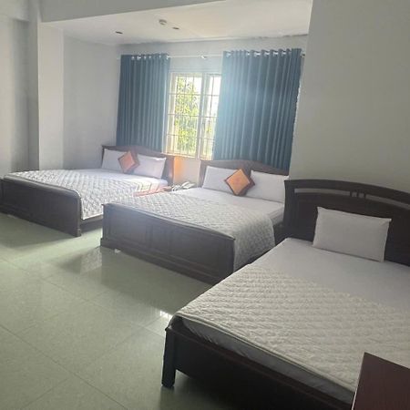 Khách Sạn Thanh Hồng Thành Pho Ho Chí Minh Esterno foto