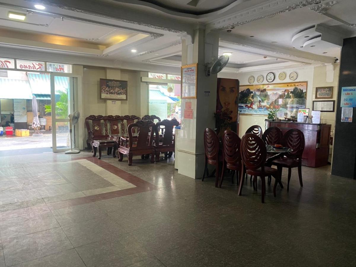 Khách Sạn Thanh Hồng Thành Pho Ho Chí Minh Esterno foto