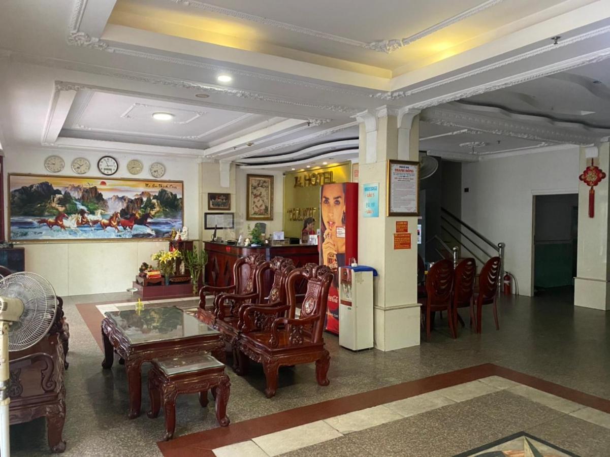 Khách Sạn Thanh Hồng Thành Pho Ho Chí Minh Esterno foto
